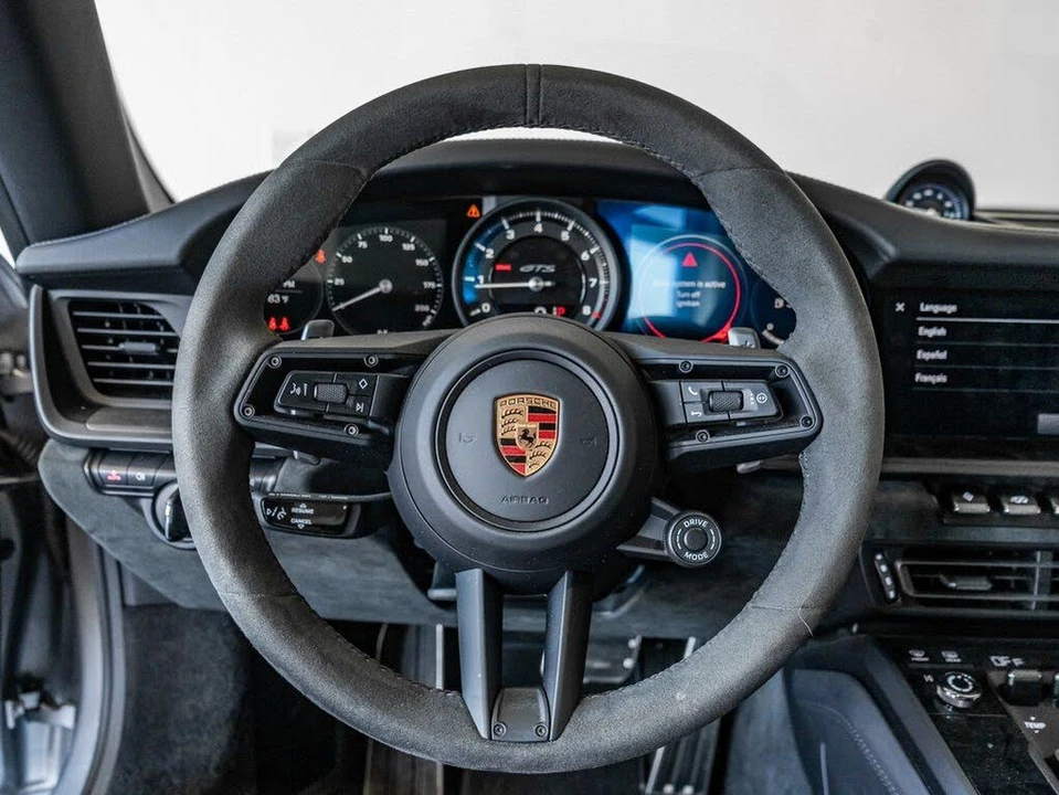 2024 Porsche 992 Targa 4 GTS - Image 16 of 30