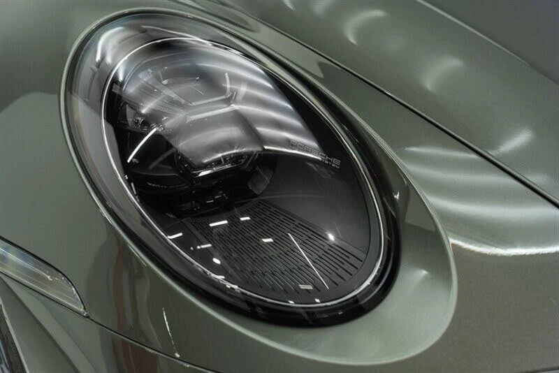 2024 Porsche 992 Targa 4 GTS - Image 21 of 31