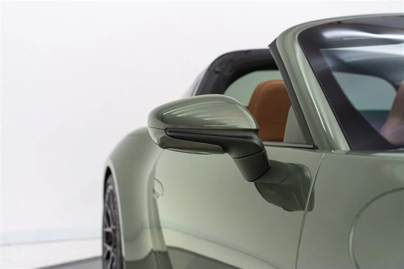 2024 Porsche 992 Targa 4 GTS - Image 27 of 31