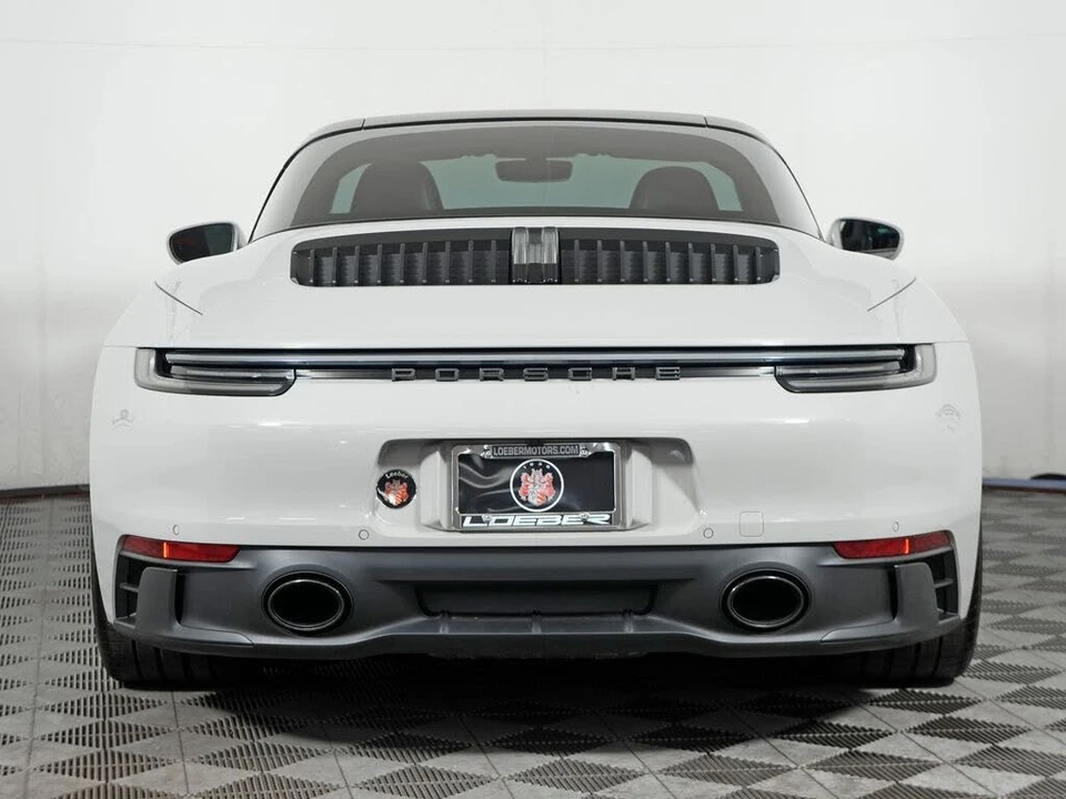 2024 Porsche 992 Targa 4 GTS - Image 6 of 31