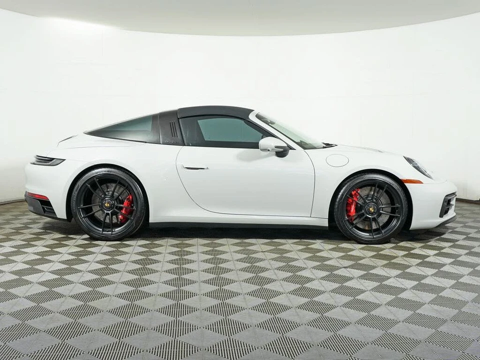 2024 Porsche 992 Targa 4 GTS - Image 13 of 31