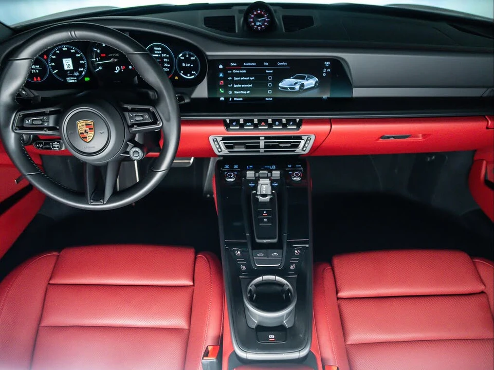 2024 Porsche 992 Targa 4 GTS - Image 25 of 31