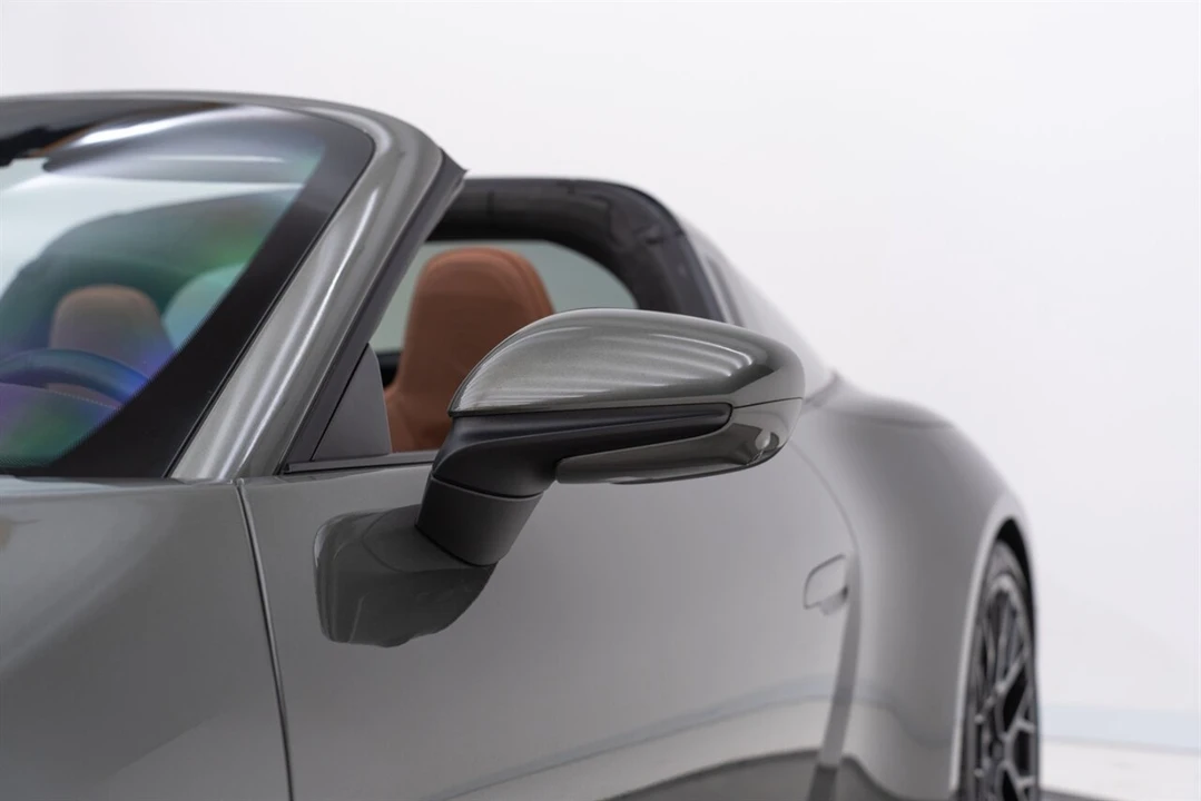 2024 Porsche 992 Targa 4 GTS - Image 28 of 31