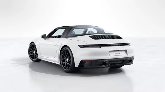 2024 Porsche 992 Targa 4 GTS - Image 18 of 31