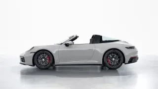 2024 Porsche 911 - Image 14 of 31