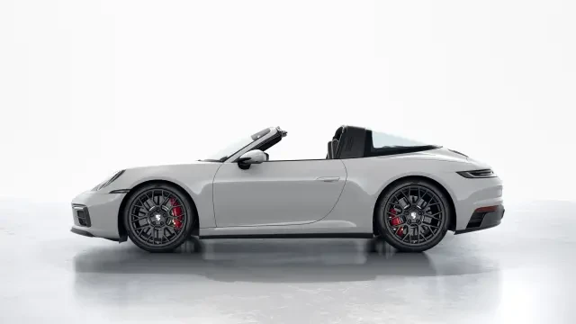 2024 Porsche 911 - Image 15 of 31