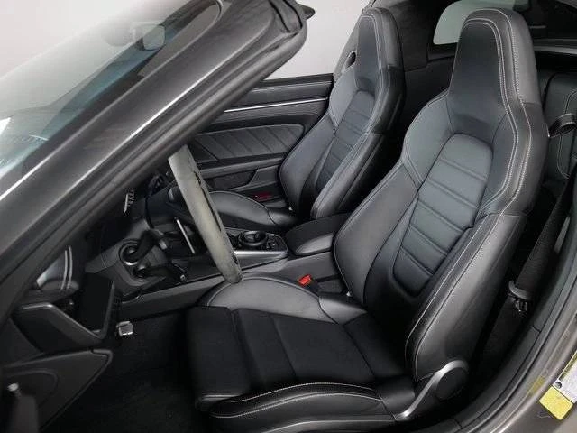 2024 Porsche 992 Targa 4 GTS - Image 5 of 5