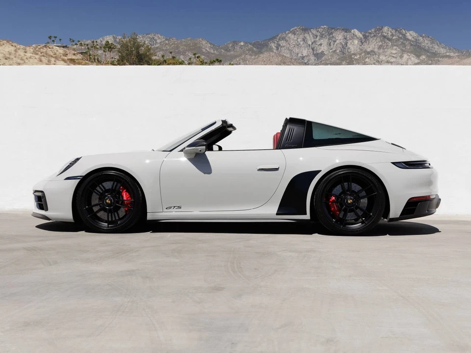 2024 Porsche 992 Targa 4 GTS - Image 2 of 5