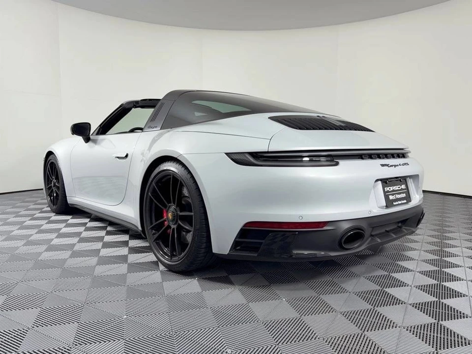 2024 Porsche 992 Targa 4 GTS - Image 3 of 4