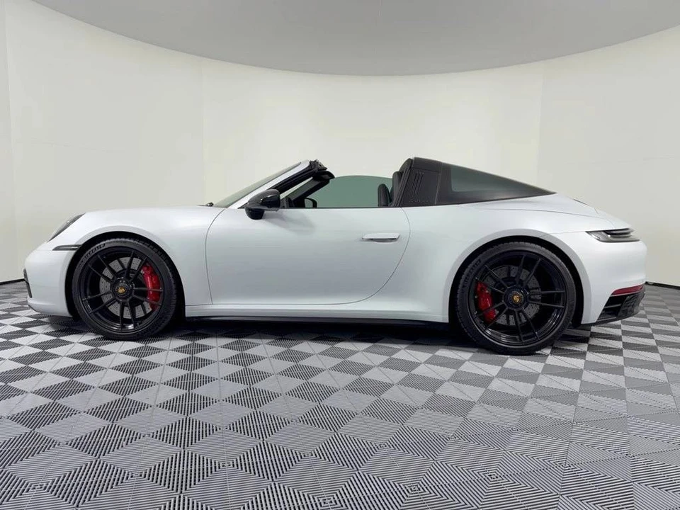 2024 Porsche 992 Targa 4 GTS - Image 2 of 4