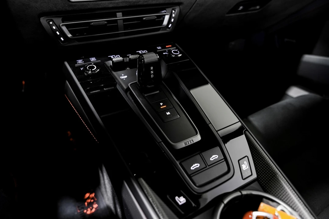 2024 Porsche 992 Targa 4 GTS - Image 18 of 21