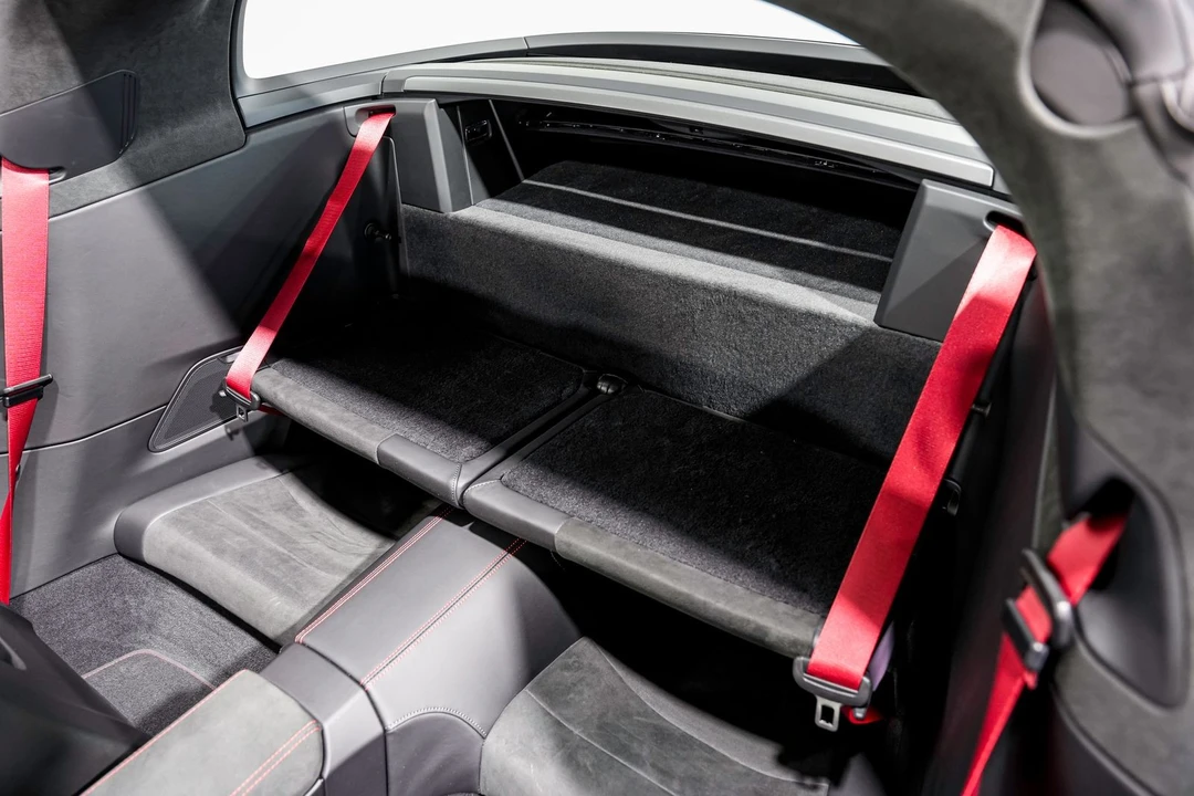 2024 Porsche 992 Targa 4 GTS - Image 26 of 31