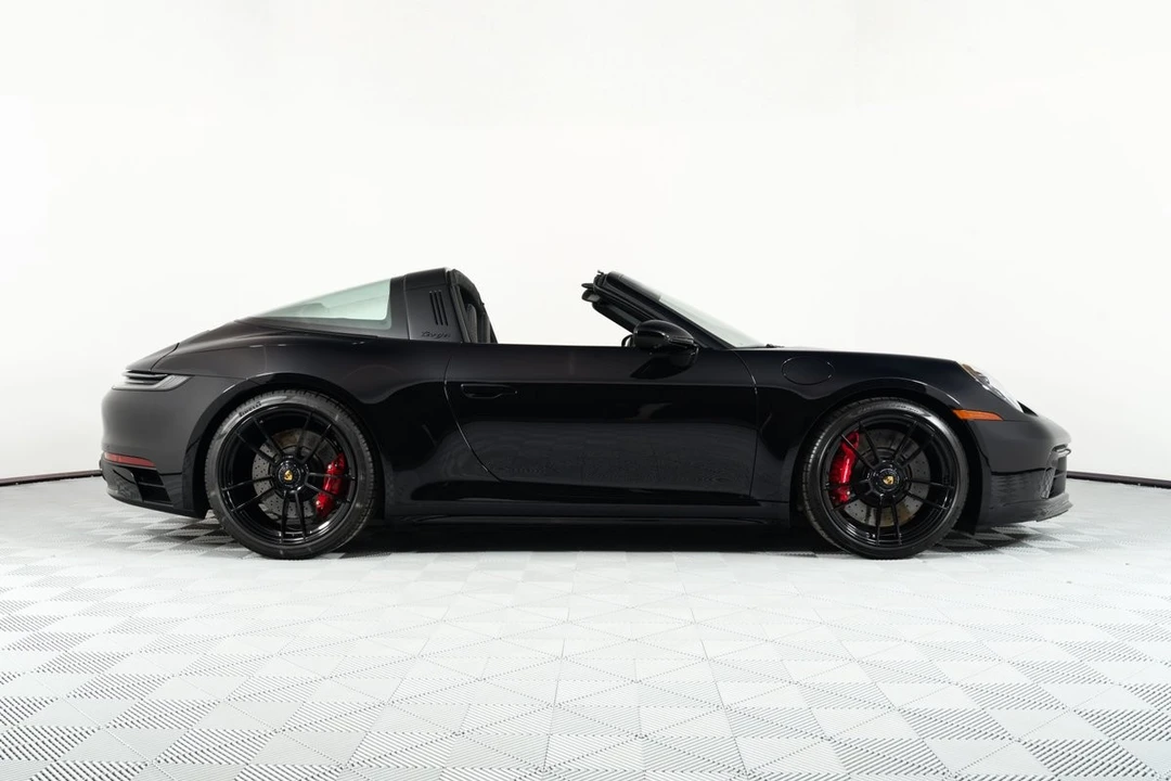 2024 Porsche 992 Targa 4 GTS - Image 8 of 21