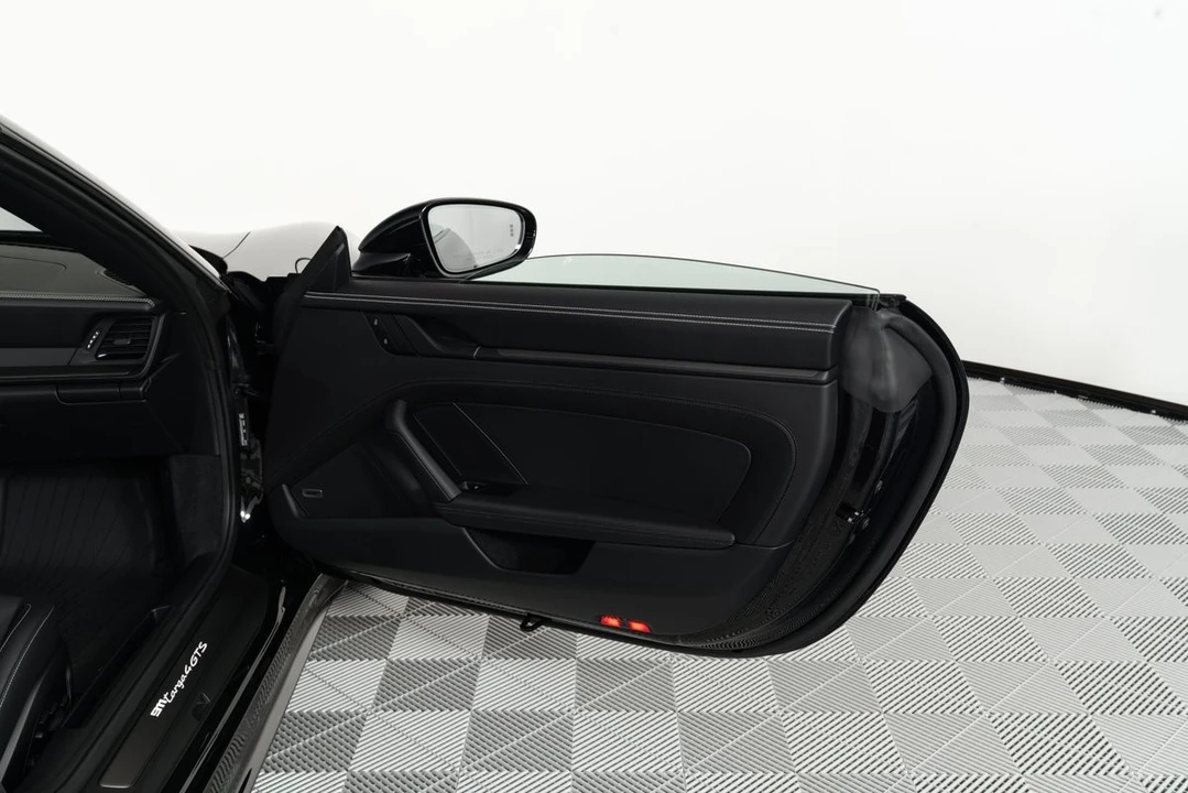 2024 Porsche 992 Targa 4 GTS - Image 13 of 21
