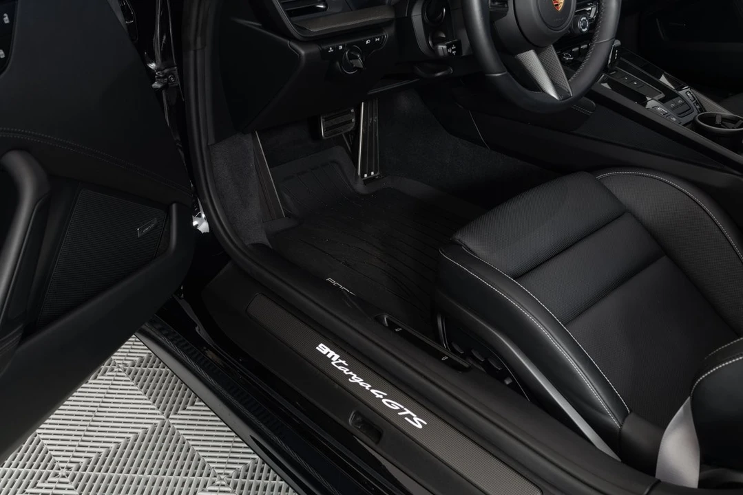 2024 Porsche 992 Targa 4 GTS - Image 12 of 21