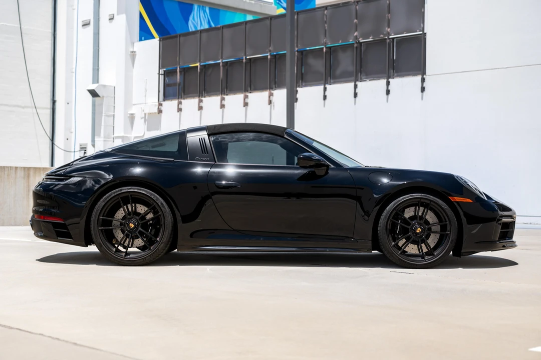 2024 Porsche 992 Targa 4 GTS - Image 18 of 31