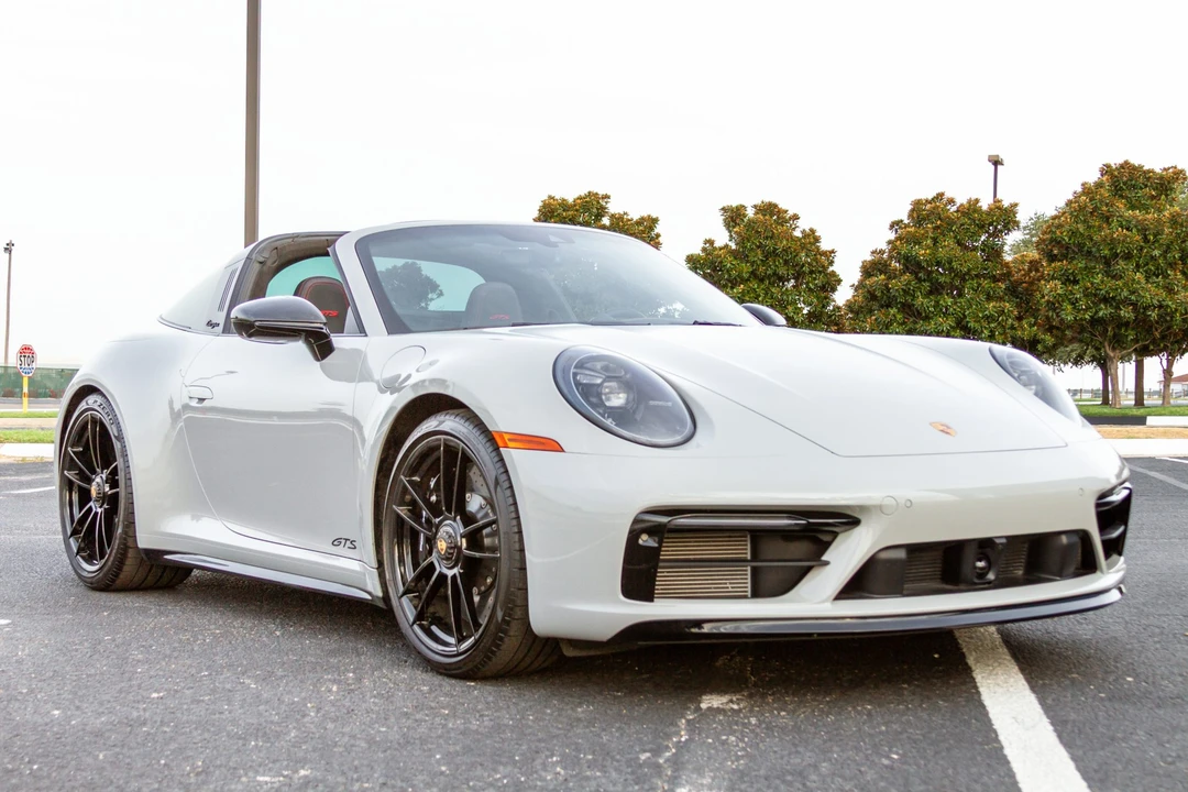 2024 Porsche 992 Targa 4 GTS - Image 5 of 31