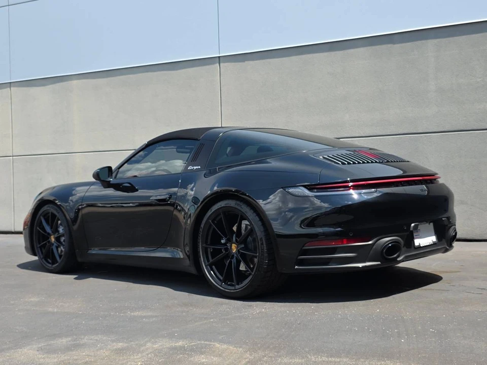 2024 Porsche 992 Targa 4 & 4S - Image 3 of 5