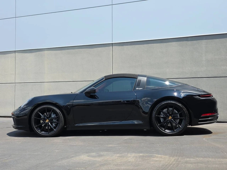 2024 Porsche 992 Targa 4 & 4S - Image 2 of 5