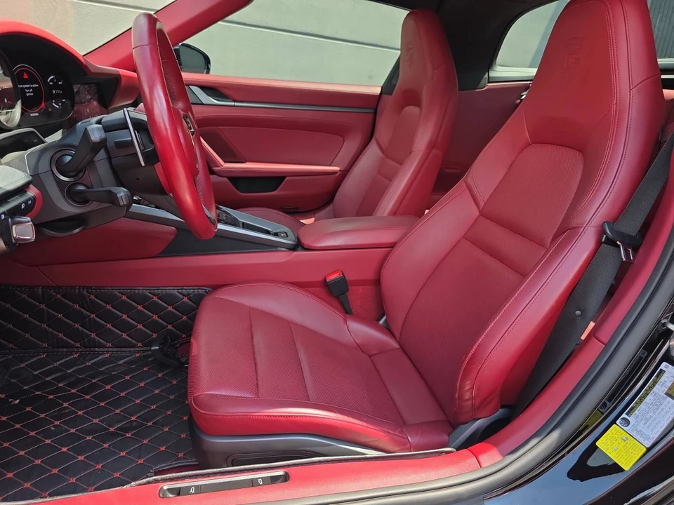 2024 Porsche 992 Targa 4 & 4S - Image 5 of 5