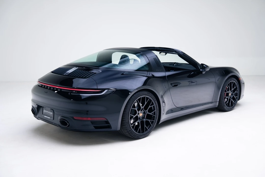 2024 Porsche 992 Targa 4 & 4S - Image 5 of 21