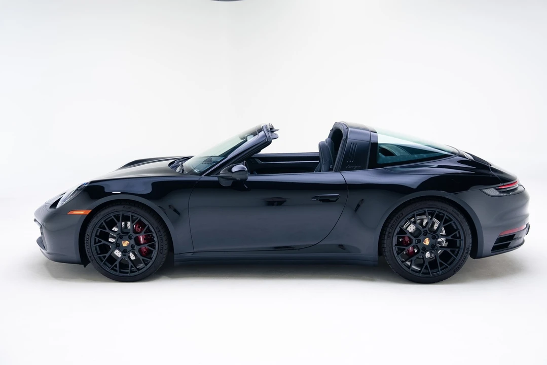 2024 Porsche 992 Targa 4 & 4S - Image 13 of 21