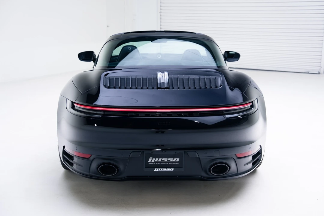 2024 Porsche 992 Targa 4 & 4S - Image 6 of 21