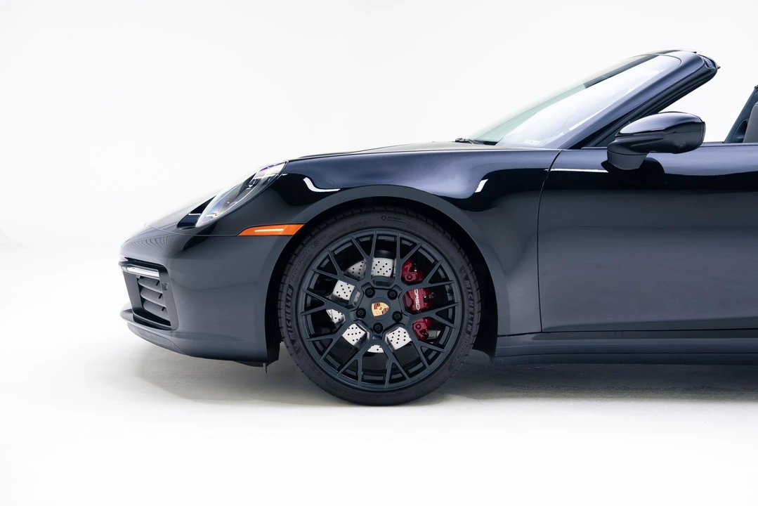 2024 Porsche 992 Targa 4 & 4S - Image 14 of 21