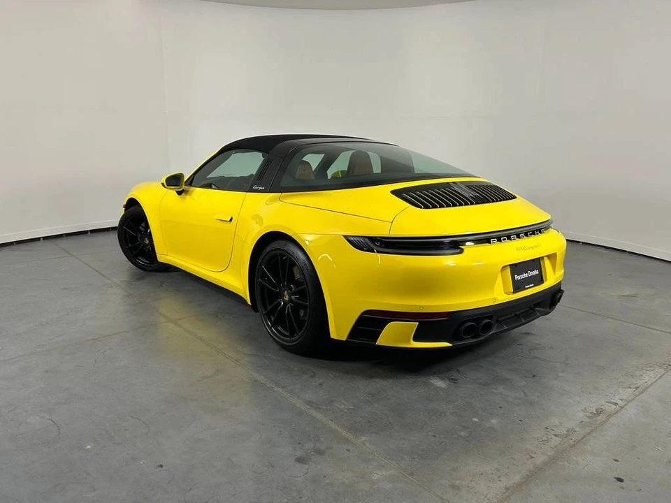 2024 Porsche 992 Targa 4 & 4S - Image 3 of 4