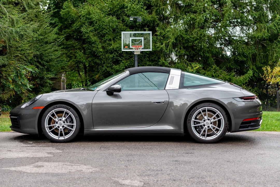 2024 Porsche 992 Targa 4 & 4S - Image 8 of 31