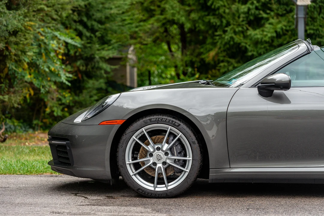 2024 Porsche 992 Targa 4 & 4S - Image 25 of 31