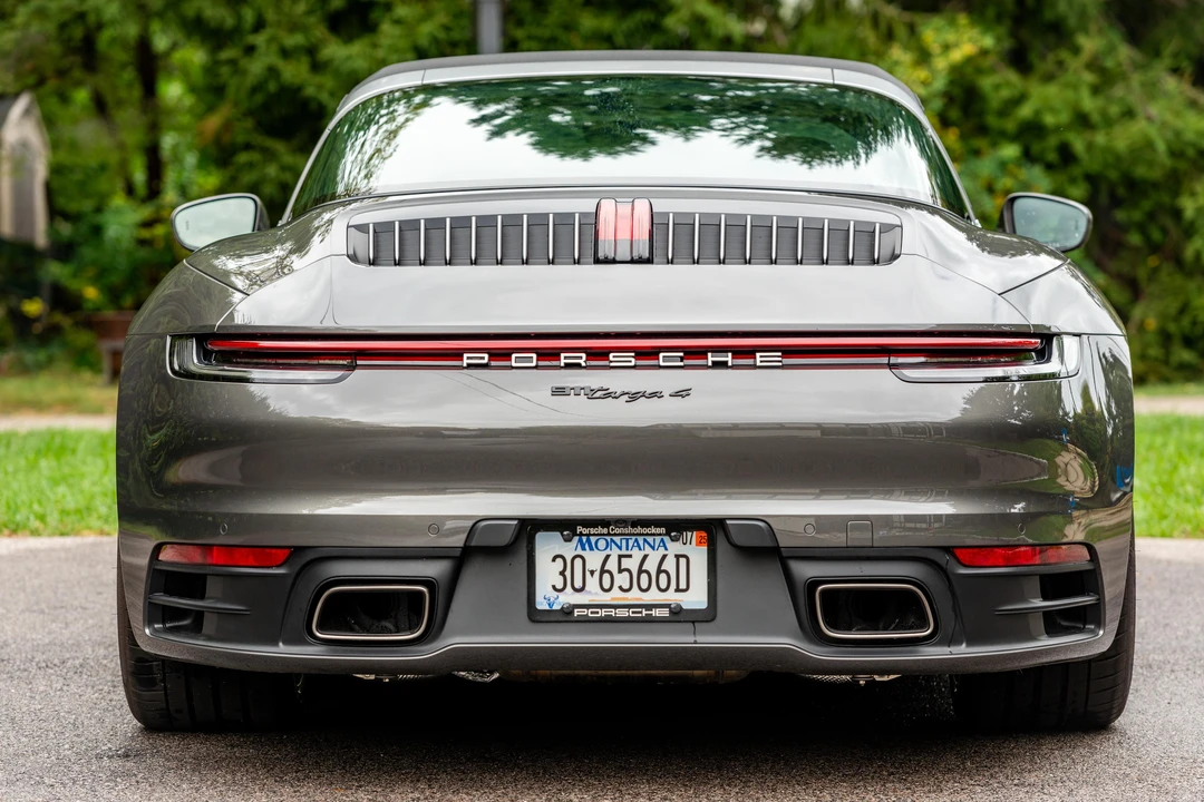 2024 Porsche 992 Targa 4 & 4S - Image 12 of 31