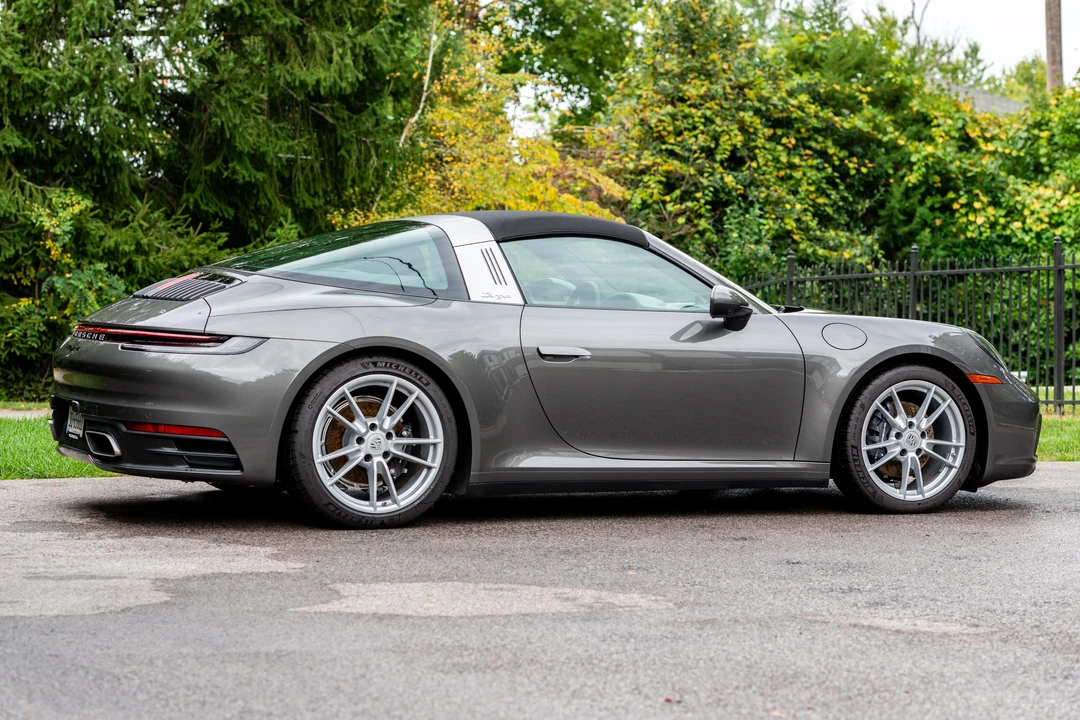 2024 Porsche 992 Targa 4 & 4S - Image 15 of 31