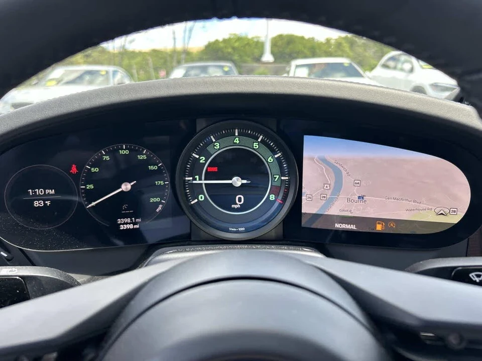 2024 Porsche 992 Targa 4 & 4S - Image 14 of 31