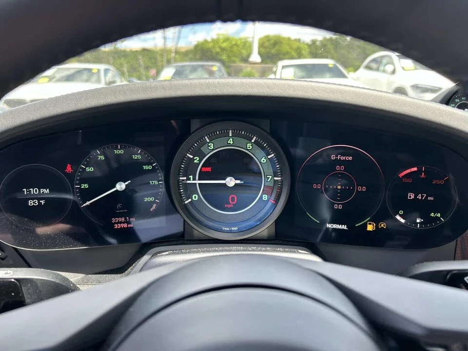 2024 Porsche 992 Targa 4 & 4S - Image 15 of 31