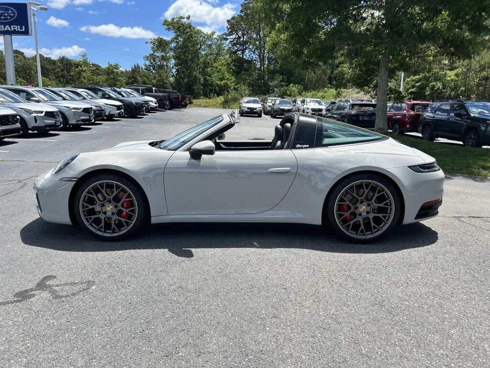 2024 Porsche 992 Targa 4 & 4S - Image 6 of 31