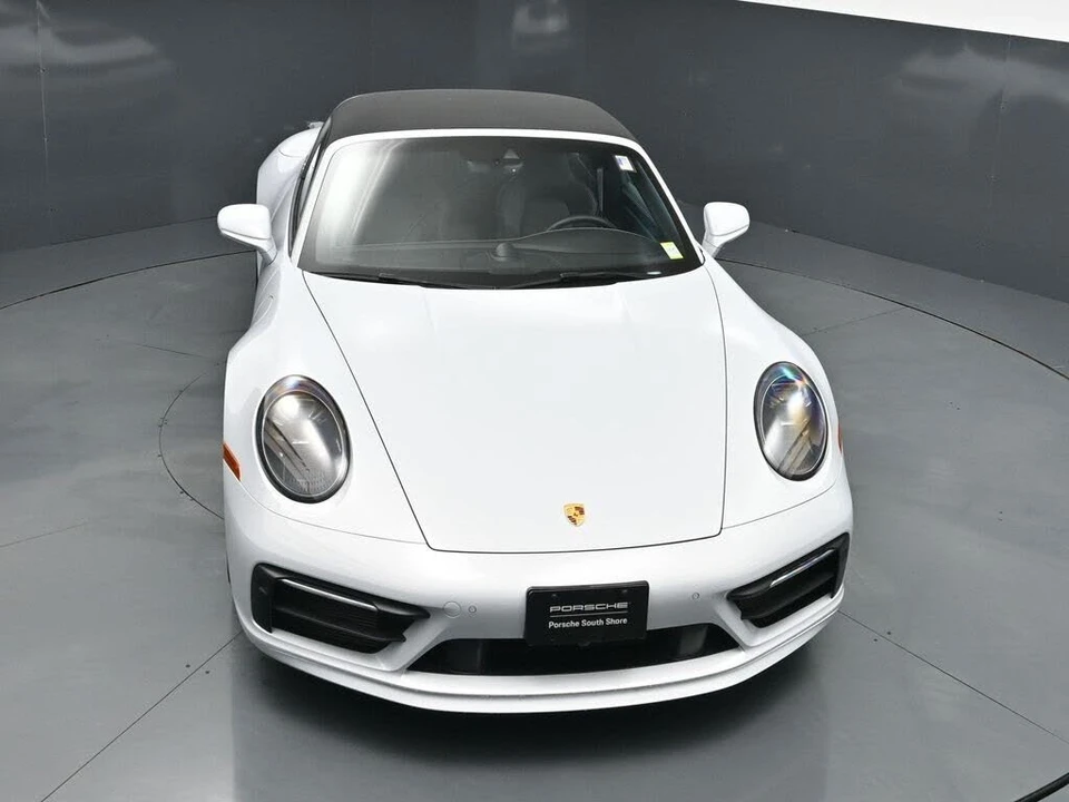 2024 Porsche 992 Targa 4 & 4S - Image 19 of 31