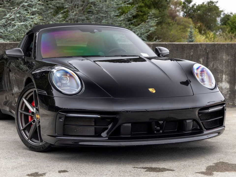 2024 Porsche 992 Targa 4 & 4S - Image 9 of 31