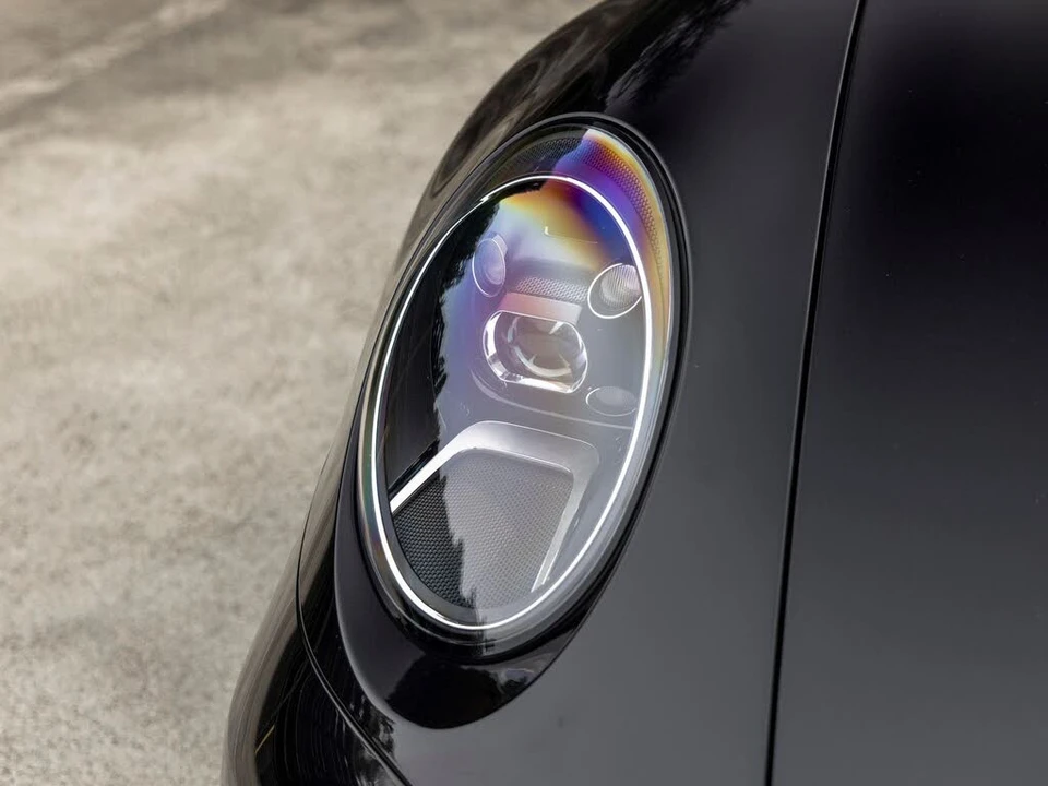 2024 Porsche 992 Targa 4 & 4S - Image 13 of 31