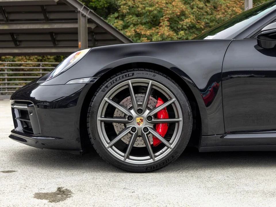 2024 Porsche 992 Targa 4 & 4S - Image 12 of 31
