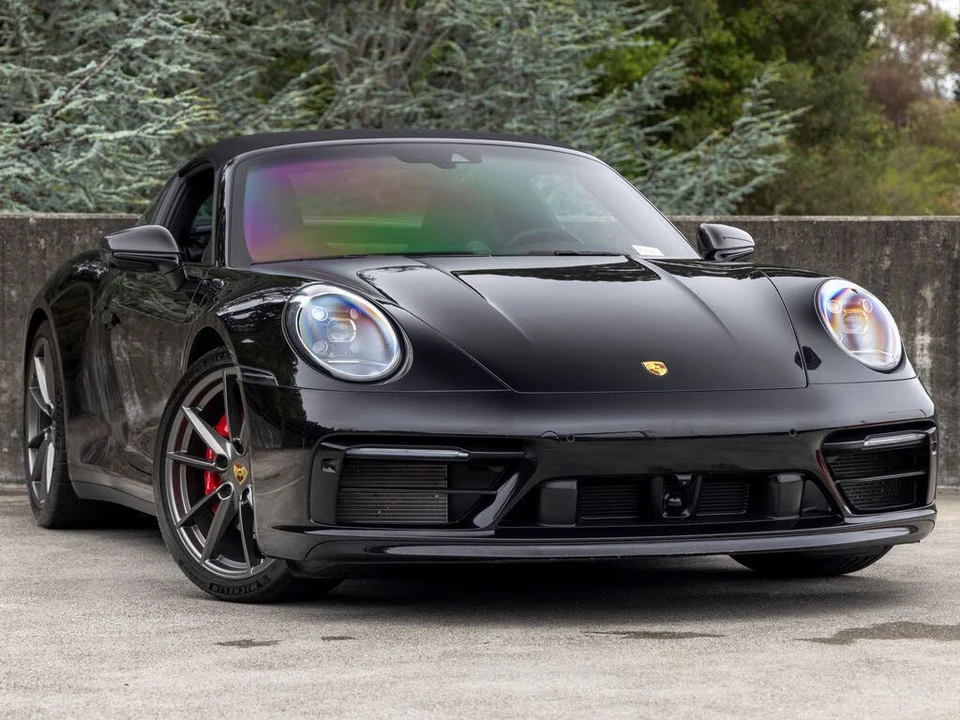 2024 Porsche 992 Targa 4 & 4S - Image 6 of 31