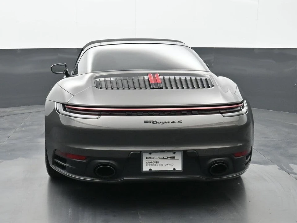 2024 Porsche 992 Targa 4 & 4S - Image 17 of 29