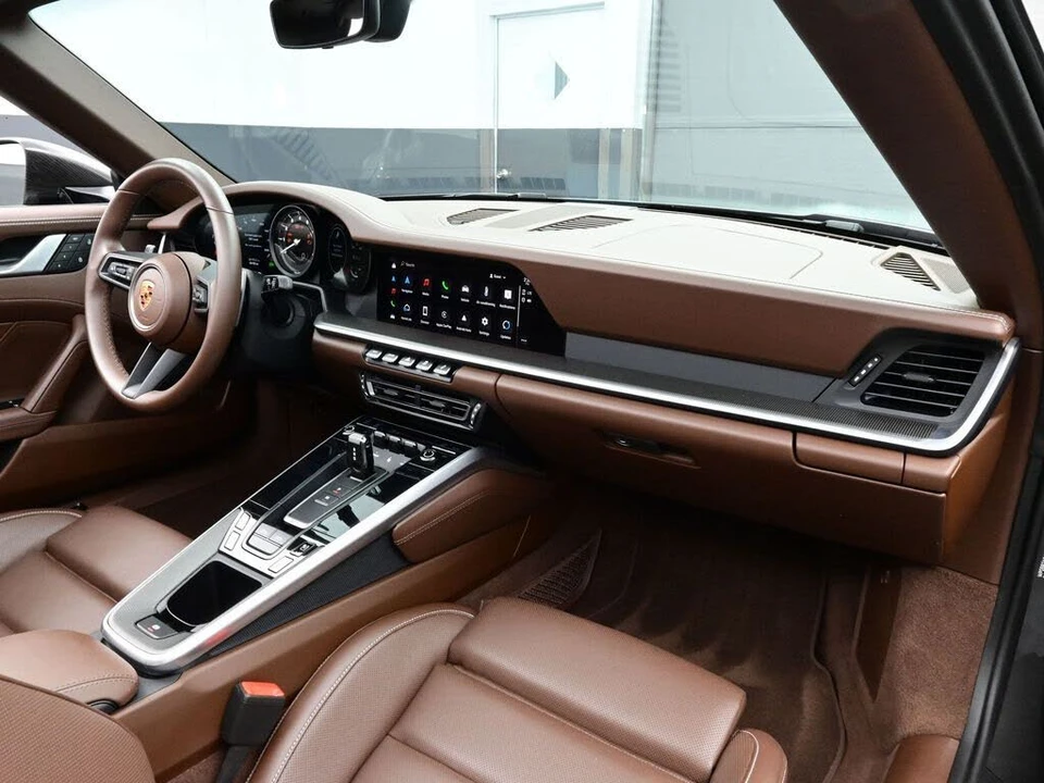 2024 Porsche 992 Targa 4 & 4S - Image 14 of 29