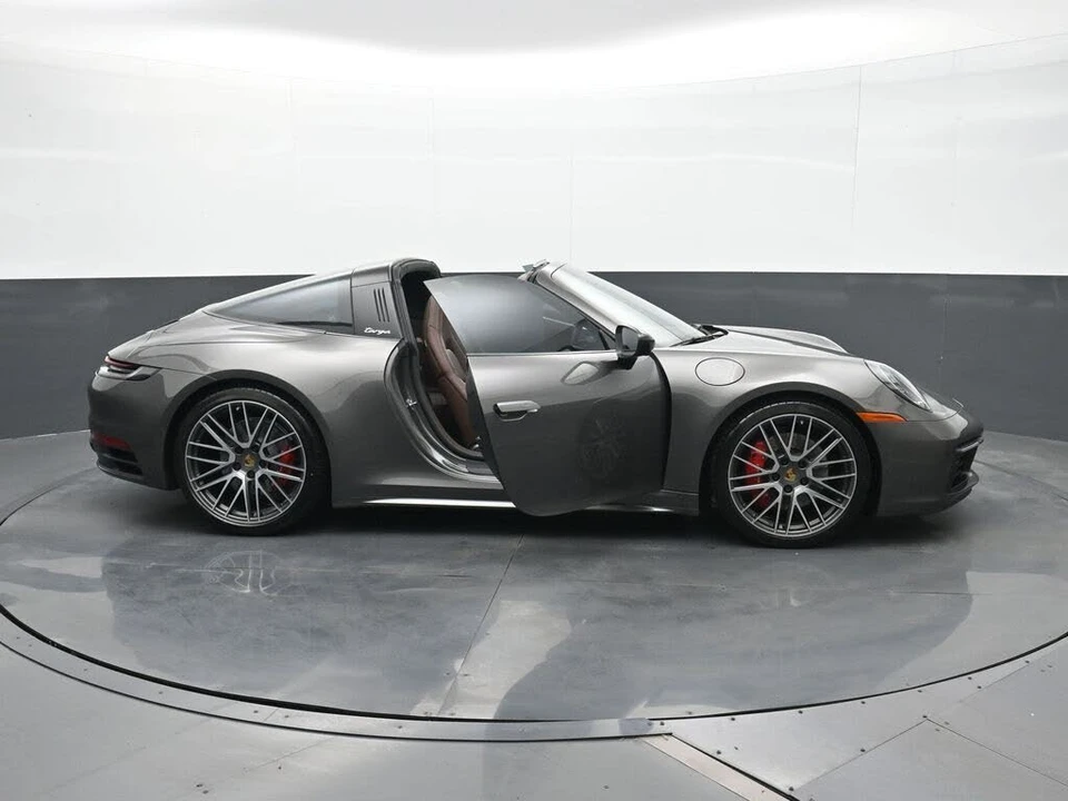 2024 Porsche 992 Targa 4 & 4S - Image 29 of 29