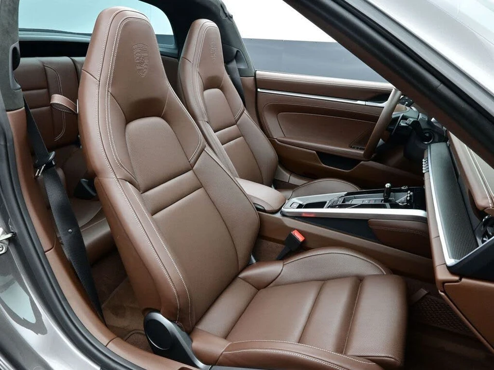 2024 Porsche 992 Targa 4 & 4S - Image 13 of 29