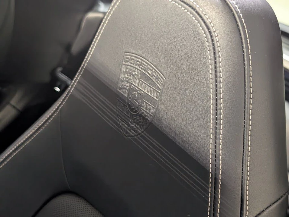 2024 Porsche 992 Targa 4 & 4S - Image 28 of 31