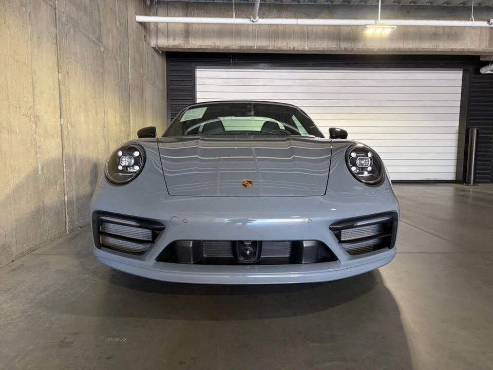 2024 Porsche 992 Targa 4 & 4S - Image 10 of 31