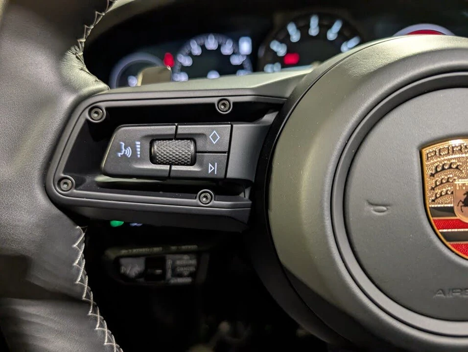 2024 Porsche 992 Targa 4 & 4S - Image 30 of 31