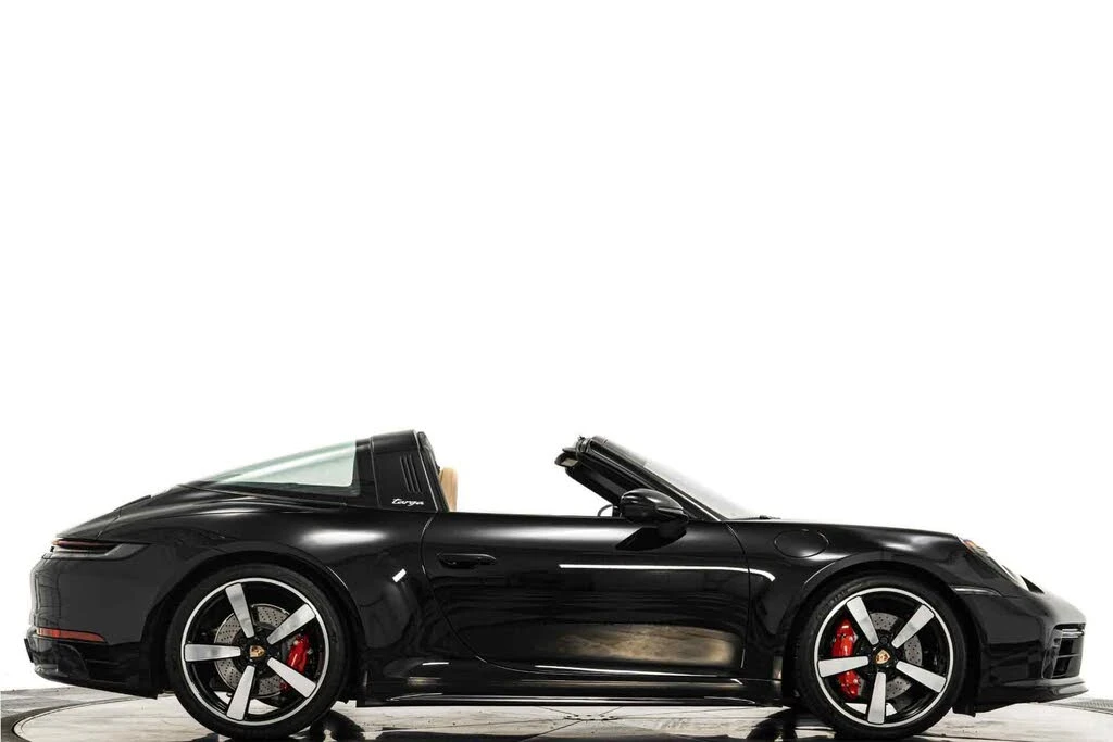 2024 Porsche 992 Targa 4 & 4S - Image 2 of 31