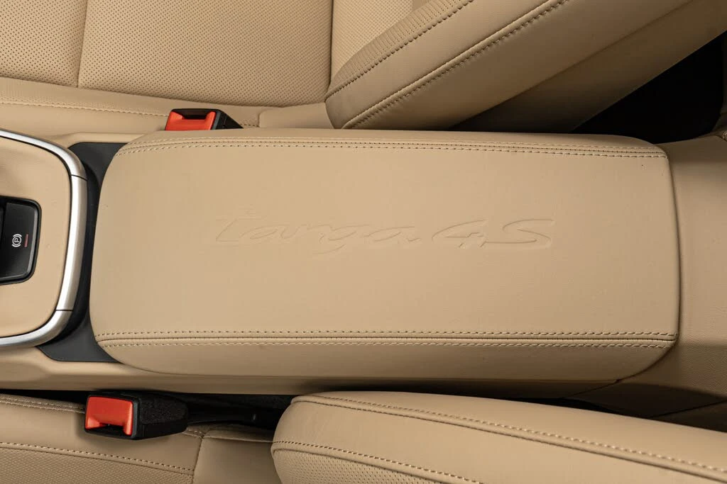 2024 Porsche 992 Targa 4 & 4S - Image 26 of 31